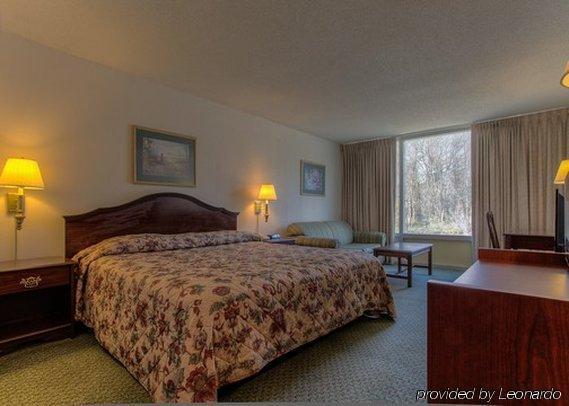 Econo Lodge Inn & Suites Lumberton Habitación foto